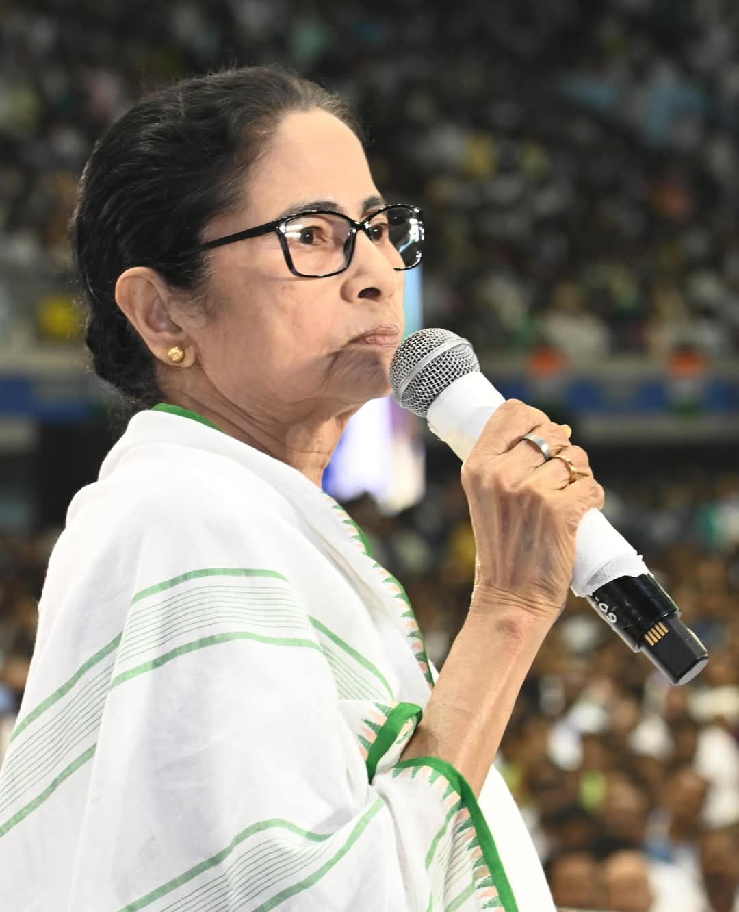 মহাকুম্ভকে “মৃত্যু কুম্ভ” বলে কটাক্ষ মমতার