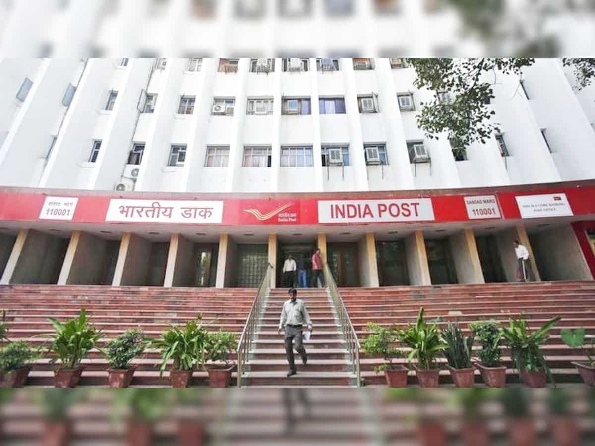 Post Office-র সুপারহিট স্কিম, একবার টাকা ঢাললেই ১ লক্ষ টাকা রিটার্ন; সুদও বেশি, পোষ্ট অফিস নিয়ে আসলো গ্রাহকদের জন্য আকর্ষণীয় প্যাকেজ