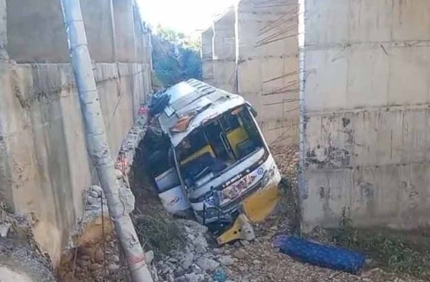 বৈষ্ণোদেবীর মন্দিরে যাওয়ার পথে দুঘটনায় ১ জন নিহত, আহত ৩৯