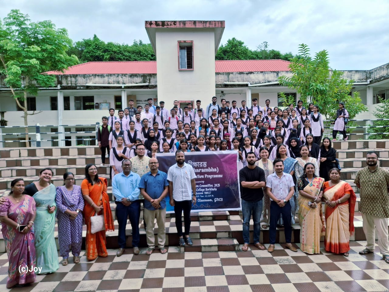 সরকারি আদর্শ মহাবিদ্যালয় বড়খলায় দীক্ষারম্ভের সূচনা,ব্যাপক সাড়া!