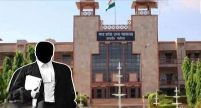 মহিলাদের অশ্লীল এবং কুরুচিপূর্ণ মেসেজ পাঠানো, জামিন অযোগ্য অপরাধ! নাহলে তা অত্যন্ত দুর্ভাগ্যজনক’ কড়া মন্তব্য হাইকোর্টের!