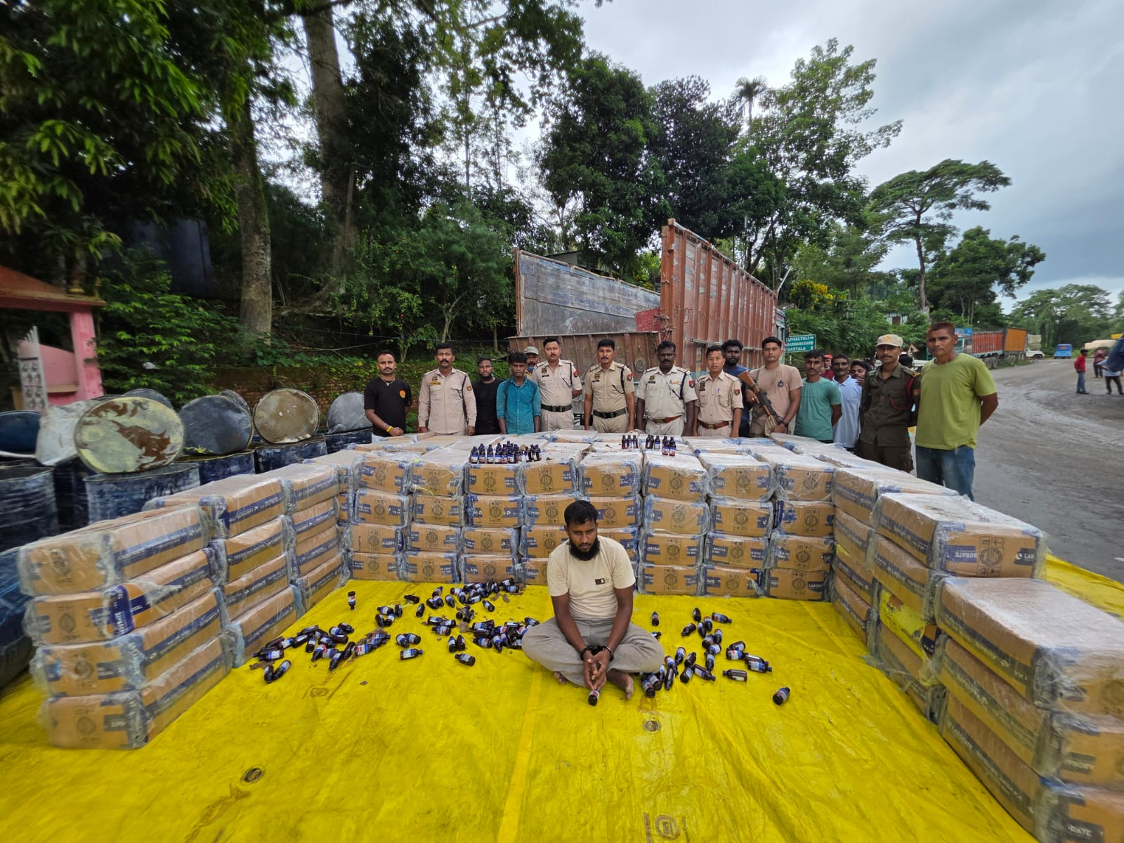 ফের অসম ত্রিপুরার সীমান্ত চেক গেইটে জব্দ বৃহৎ পরিমাণ নেশাদ্রব্য: