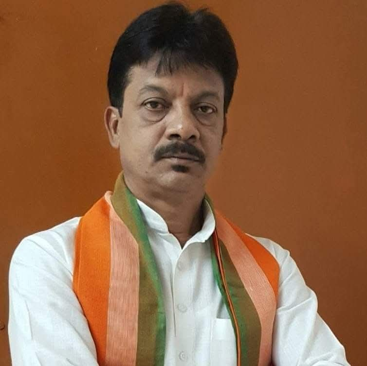 বড়খলার উন্নয়নে ফের প্রাক্তন বিধায়ক কিশোর নাথ কে প্রার্থী করার জোড়ালো দাবী জনতার: