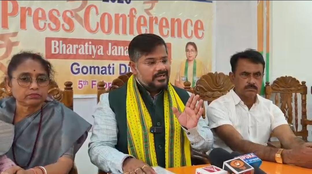 কেন্দ্রীয় বাজেটকে স্বাগত জানিয়ে উদয়পুরে বিজেপির সাংবাদিক সম্মেলন