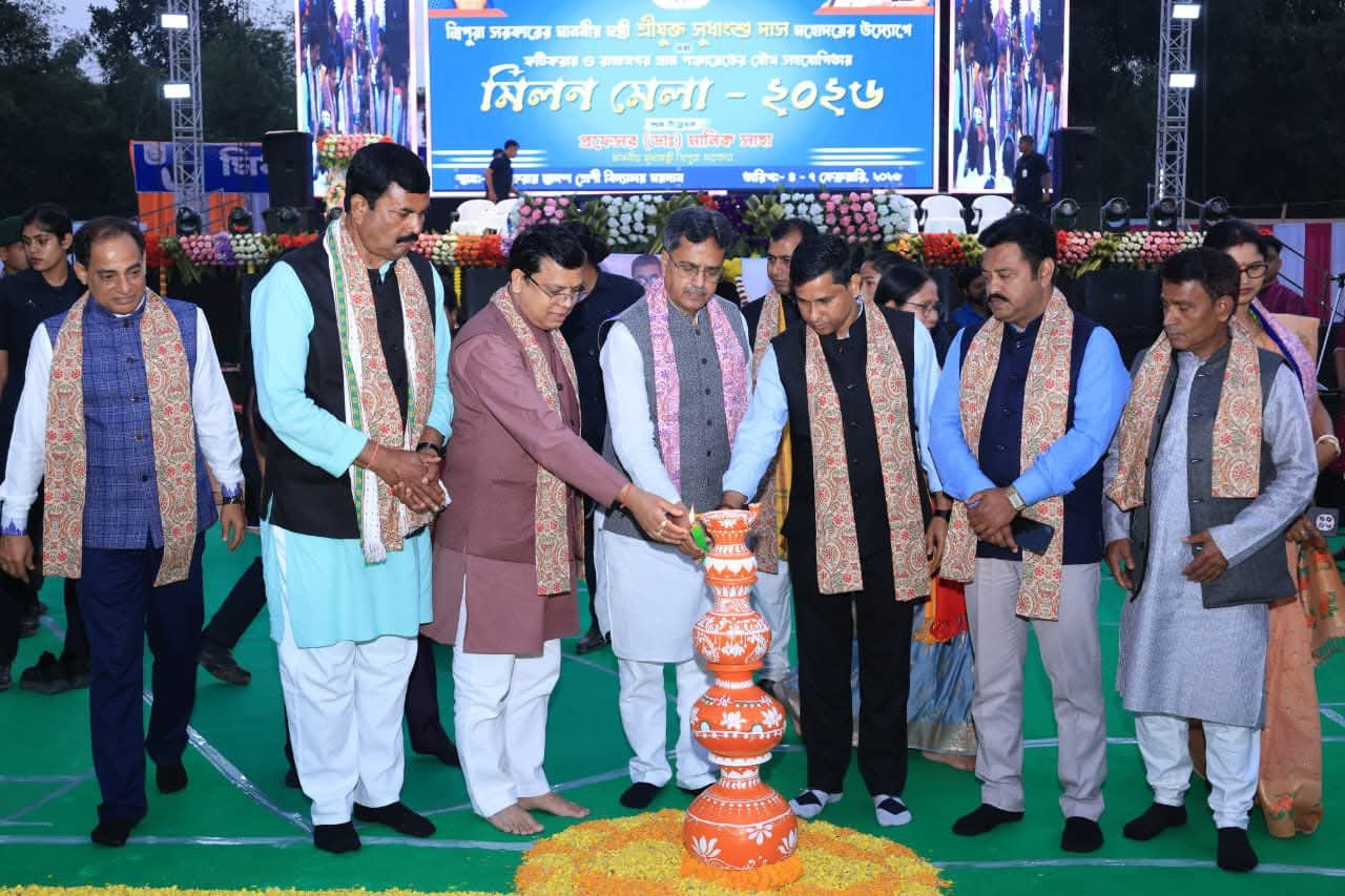 জাতি – জনজাতির মিলন মঞ্চে উৎসবের রঙ, ফটিকরায় শুরু ঐতিহ্যবাহী ‘মিলন মেলা–২০২৬’